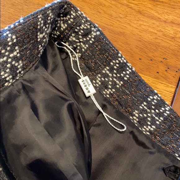 New Wool Blend AKRIS Switzerland Skirt - Picture 7 of 8